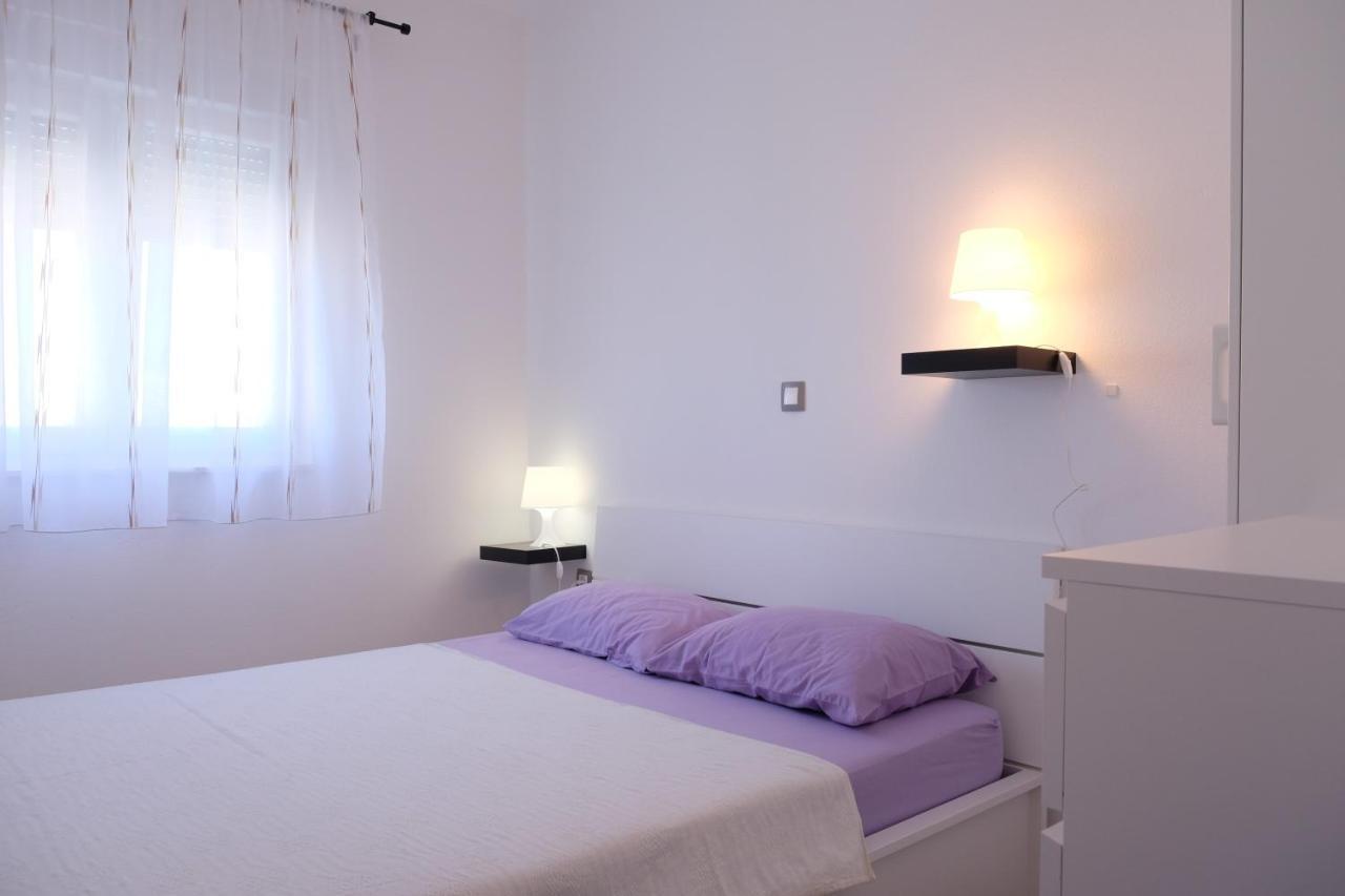 Apartmani Mojca Selce Eksteriør billede
